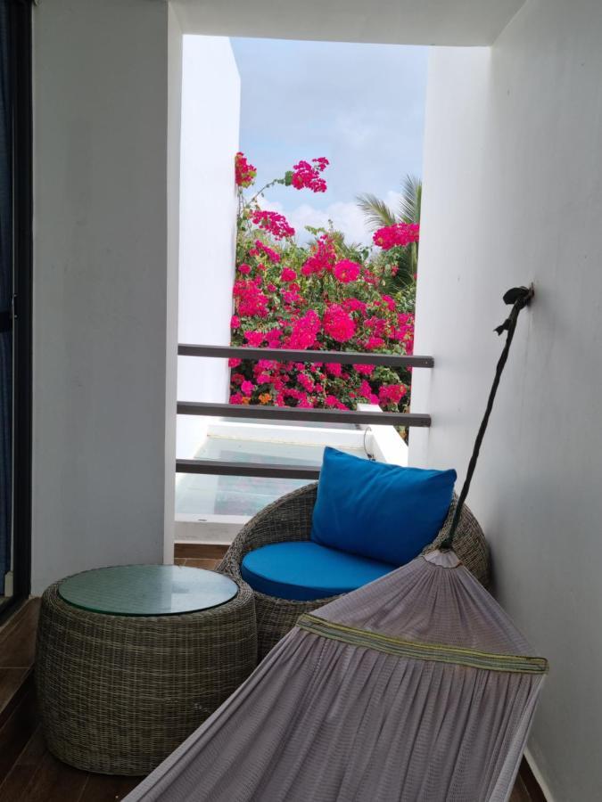 Oceanami Resort Sea View Лонгхай Экстерьер фото