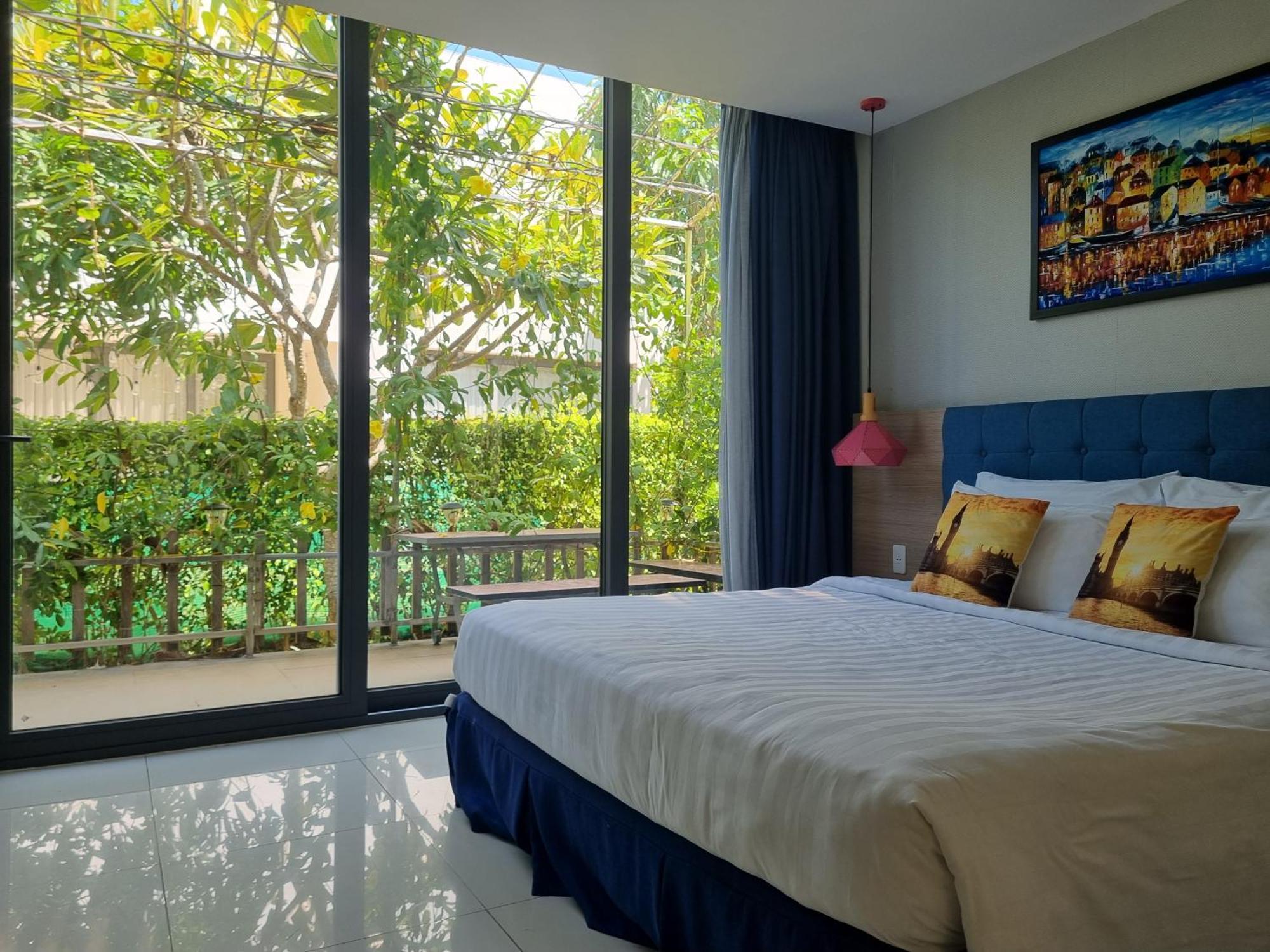 Oceanami Resort Sea View Лонгхай Экстерьер фото